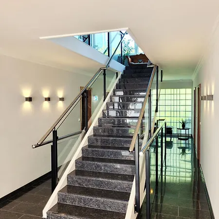 Apartment Strandnahe Luxus-ferienwohnung Mit Terrasse Und Parkplatz Scharbeutz